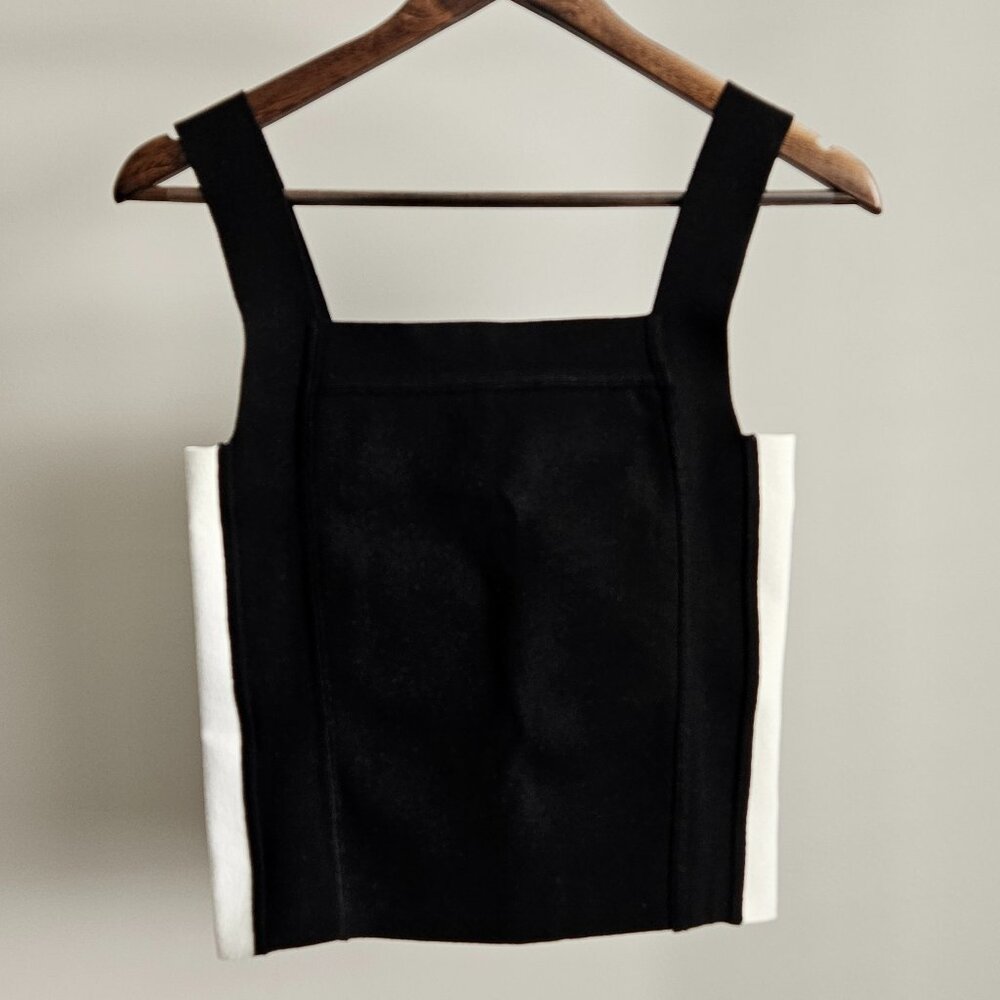 Club Monaco Black White Colorblock Cropped Square Neck Knit Tank - Size S